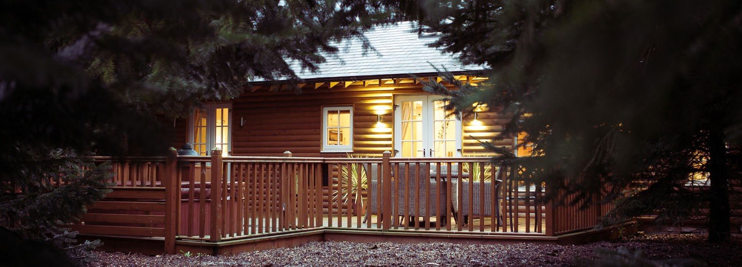 Forest Log Cabins &amp; Luxury Lodges UK | Cheshire Forest 