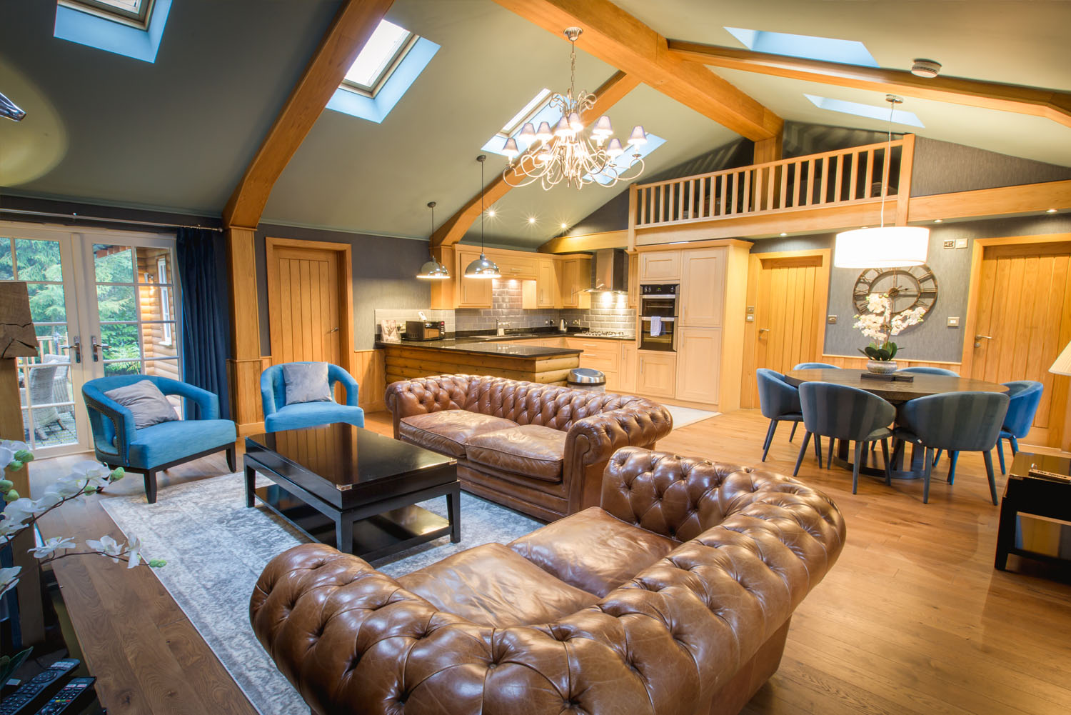 The Spruce Luxury Forest Lodge The Hollies Farm Shop